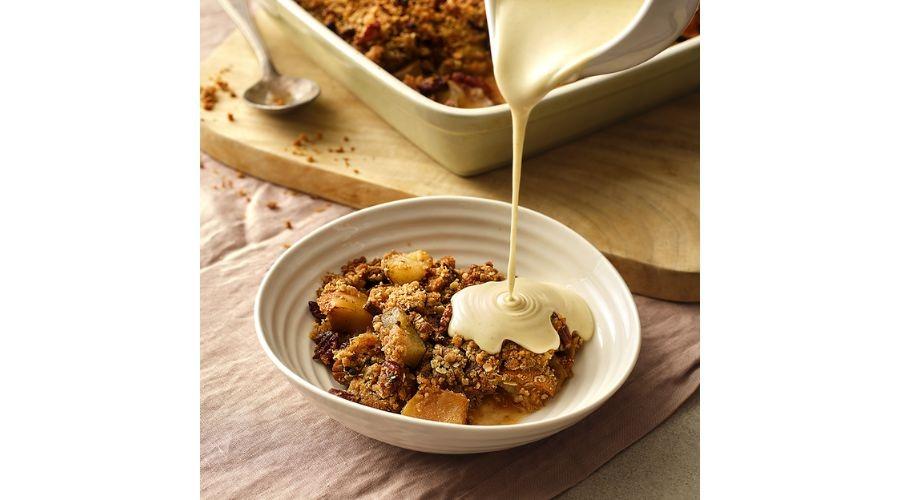 Apple and pear crumble