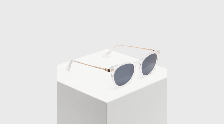 Clear frame sunglasses