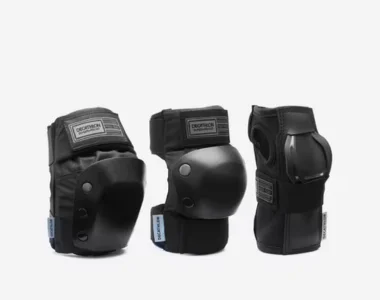 SET OF 3 KIDS SKATEBOARD PROTECTORS PAD500