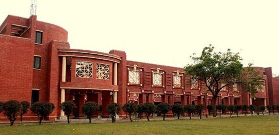 MBA from Paris School of Business with IIM Lucknow Certification