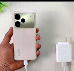 Titan Seven Thousand Milliampere Battery Charging Setup 1