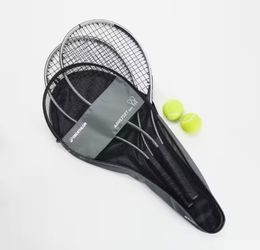 tennis vs badminton racket